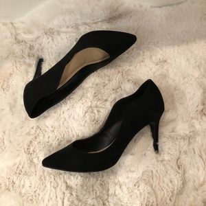 Black Kelly & Katie Pump